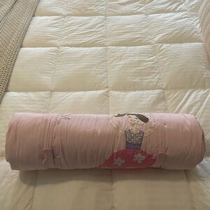 Pottery Barn Girls Pink Princess Reversible sleeping bag Travel or sleepovers